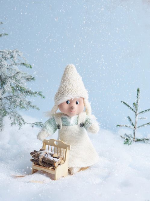 Hovedbilde Snønissejente | Strikkepakke -Fagstrikk