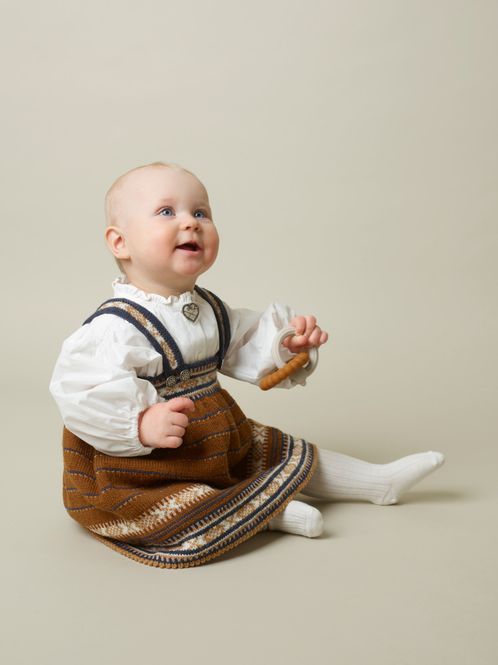 Hovedbilde Vestfold seleskjørt i Rauma Babygarn | Strikkepakke