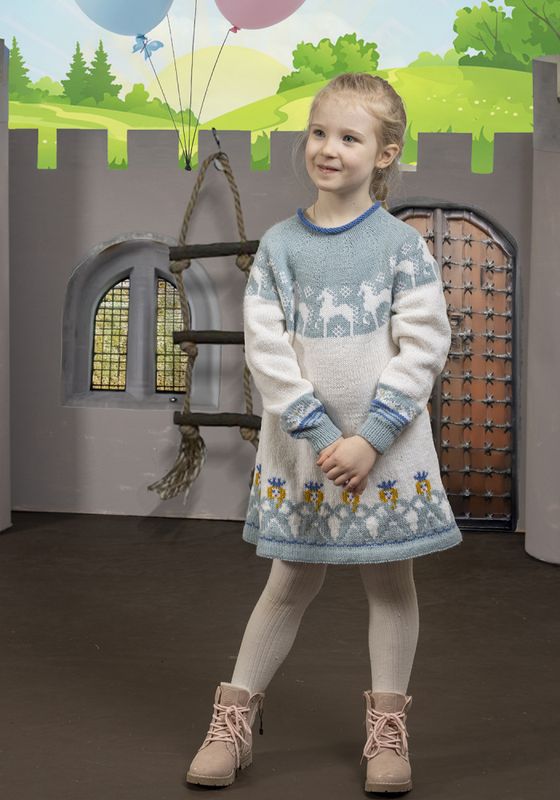 Cassandra-tunika med hester og prinsesser | Strikkepakke