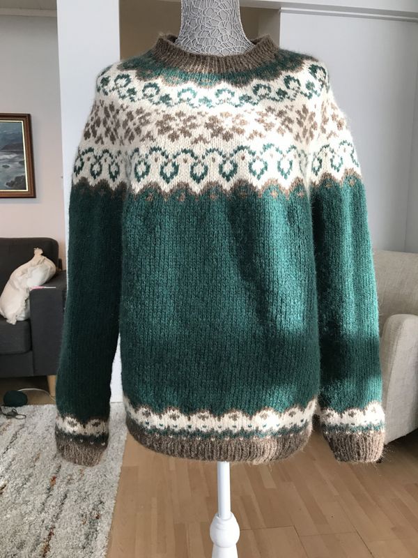 Solgløtt av Vanjastrikk -Oppskrift (selges kun med garn)