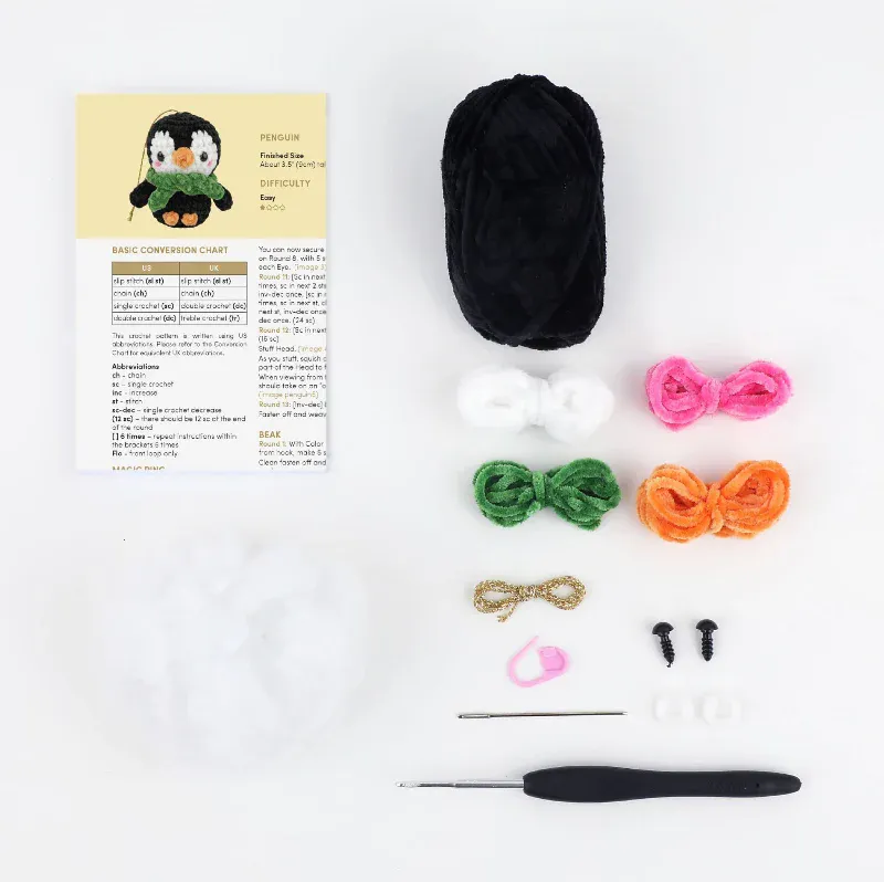 Pia the Penguin | Amigurumi | Heklepakke 