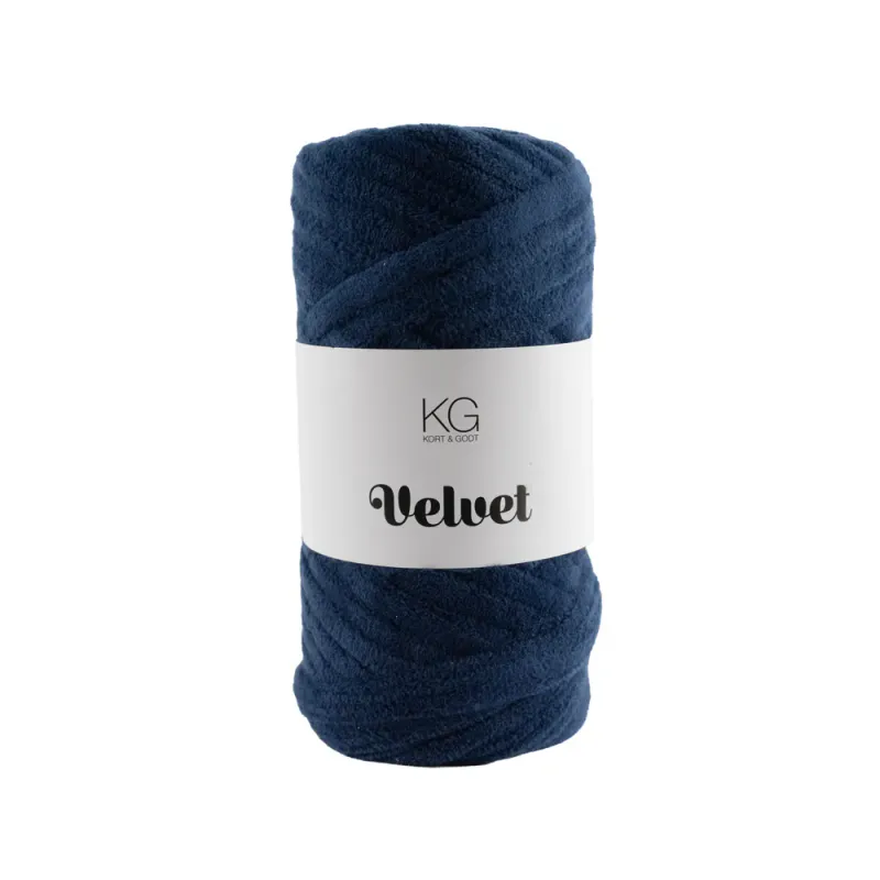 Velvetgarn -mykt fløyelsgarn.